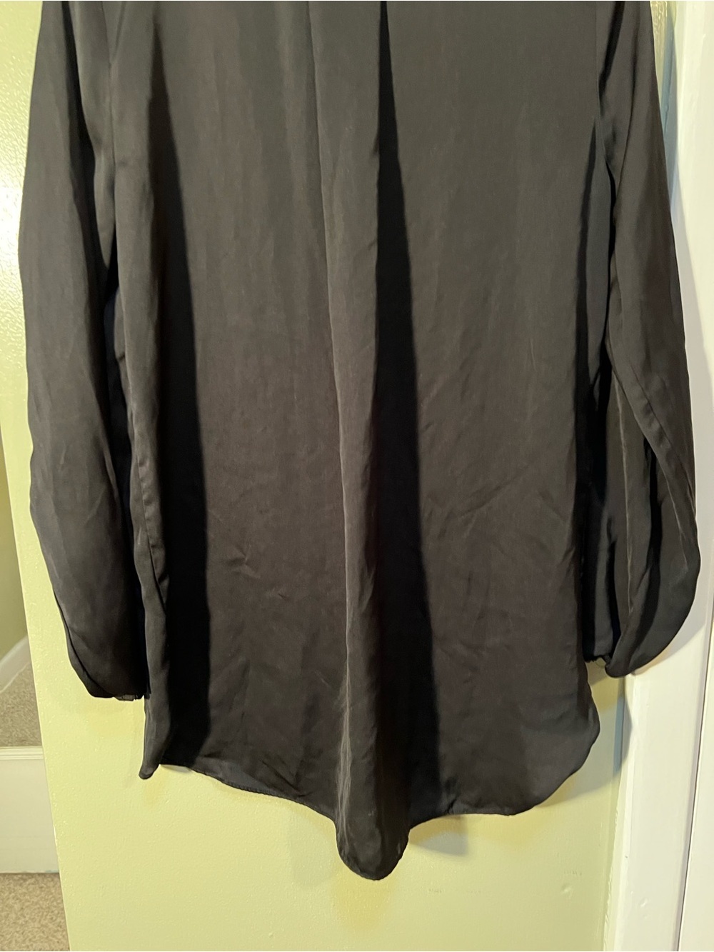 Apt. 9 Women's Size Small Tunic Top Blouse Black V-Neck Rhinestones Beaded Neck - Picture 10 of 12